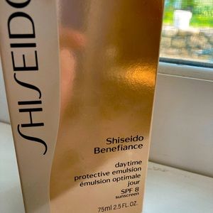 Shiseido Benefiance daytime emulsion SPF8
